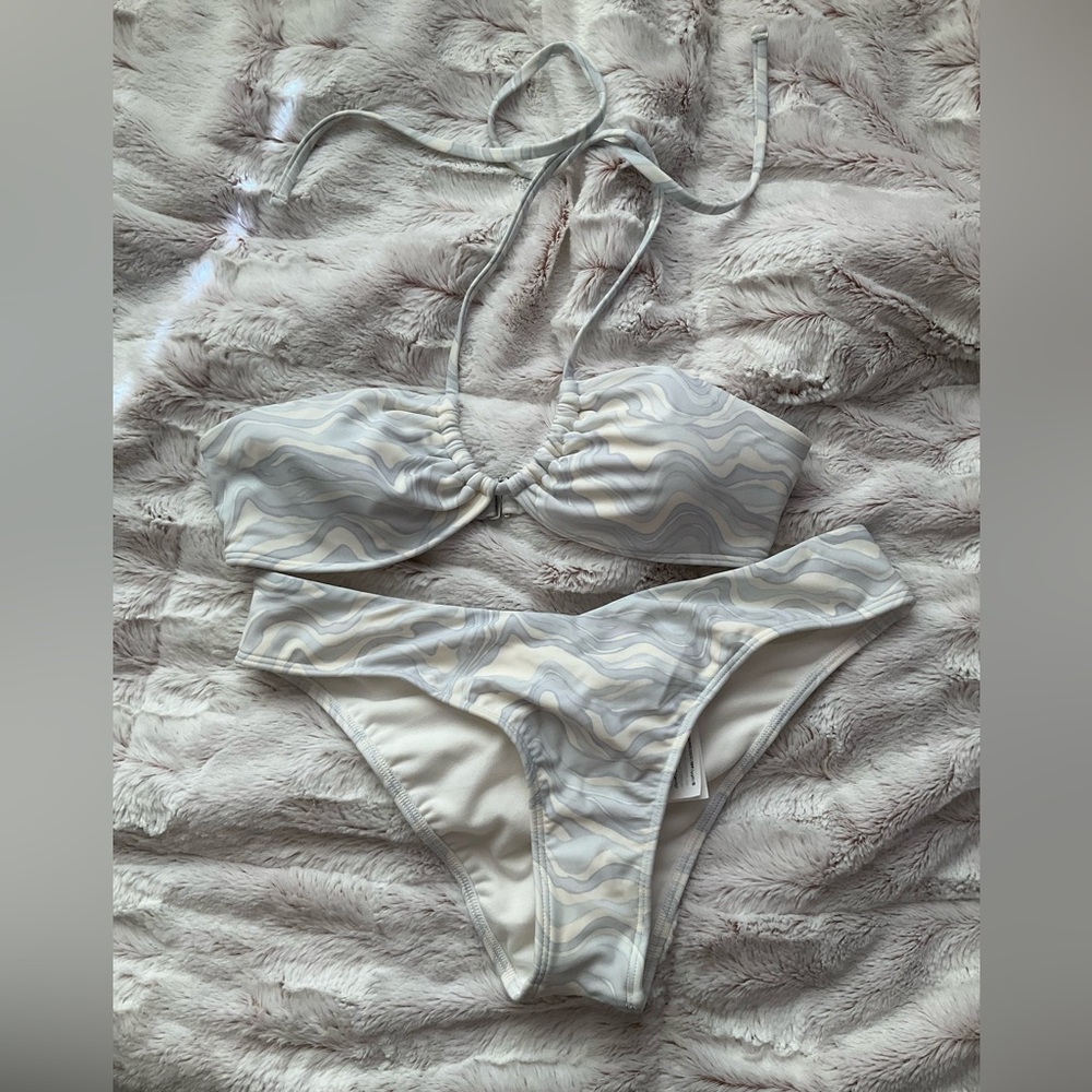 Abercrombie and Fitch blue and white bikini set